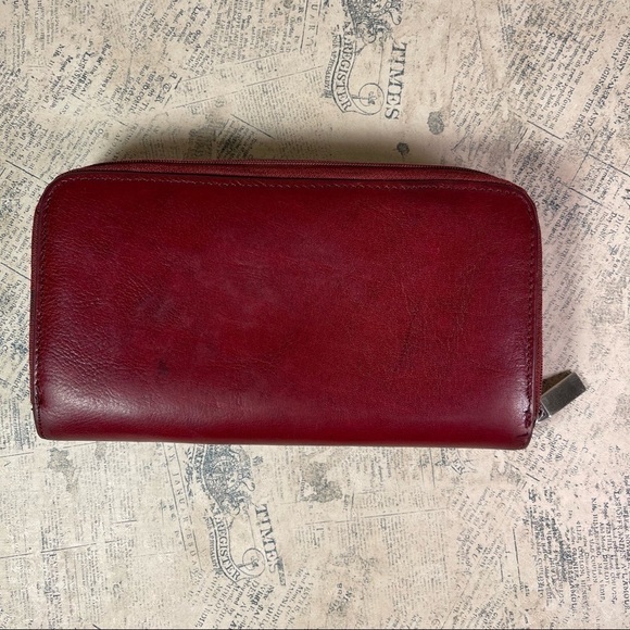 Pelle Studio Large Wallet/Organizer - Picture 3 of 10